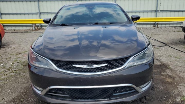 CHRYSLER 200  2015