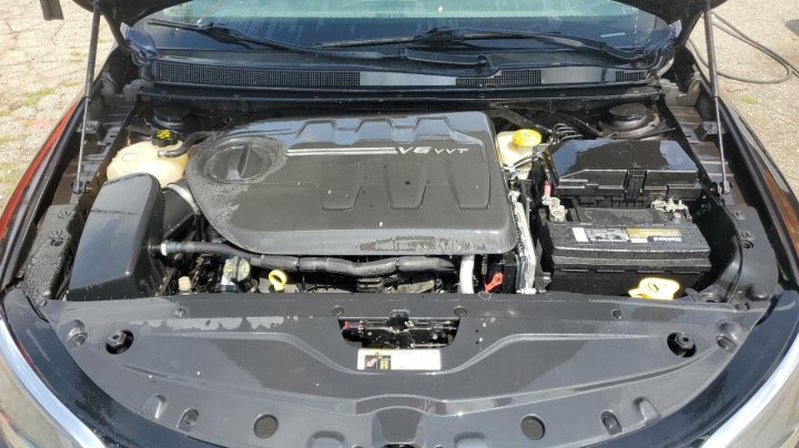 CHRYSLER 200  2015