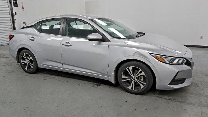 Nissan Sentra  2023