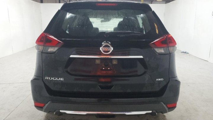 Nissan ROGUE  2020
