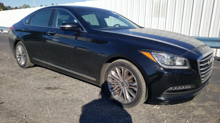 Genesis G80  2017