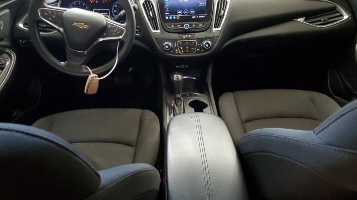 Chevrolet Malibu  2020