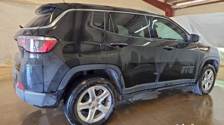 JEEP COMPASS  2023