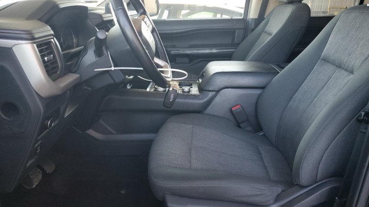 Ford EXPEDITION  2022