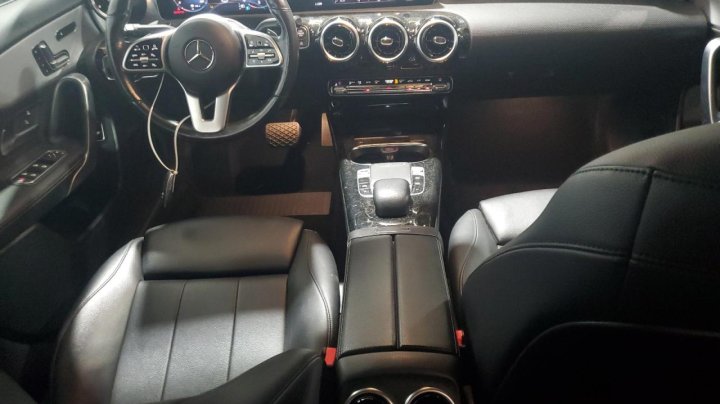 Mercedes-Benz A  2019