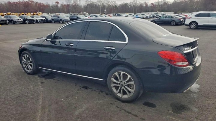 Mercedes-Benz C  2018