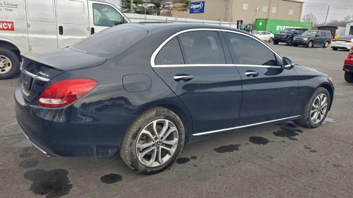 Mercedes-Benz C  2018