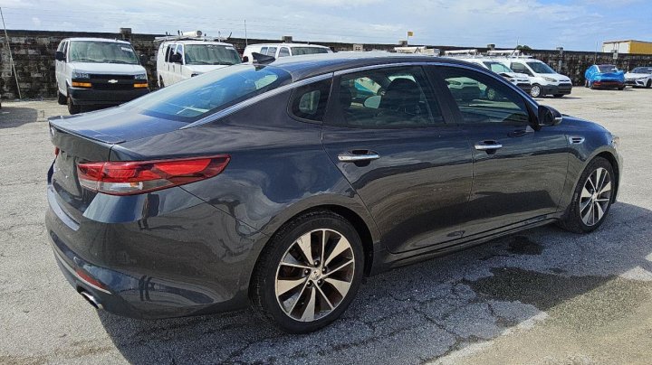 KIA Optima  2018