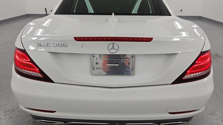 Mercedes-Benz SLC  2018