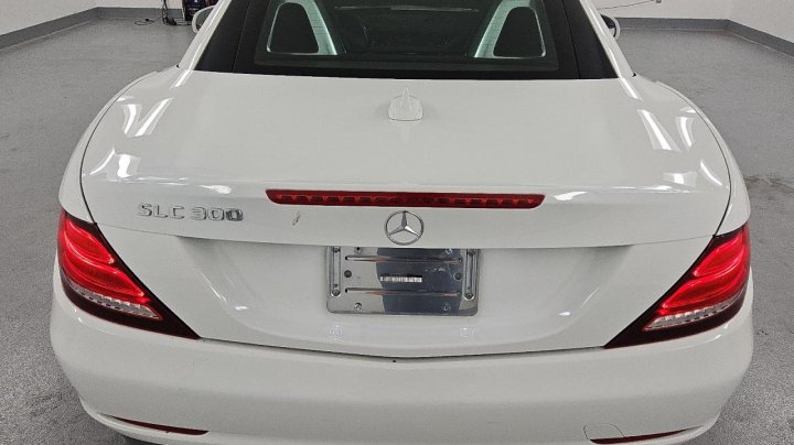 Mercedes-Benz SLC  2018
