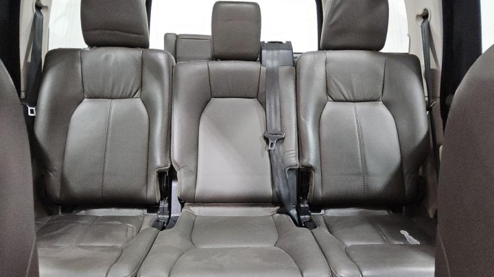 Land Rover LR4  2016