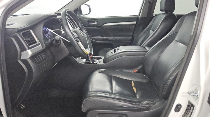 Toyota Highlander  2016