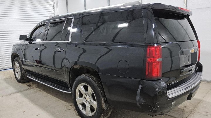 Chevrolet Suburban  2020