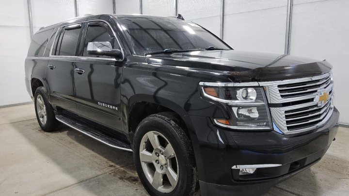 Chevrolet Suburban  2020