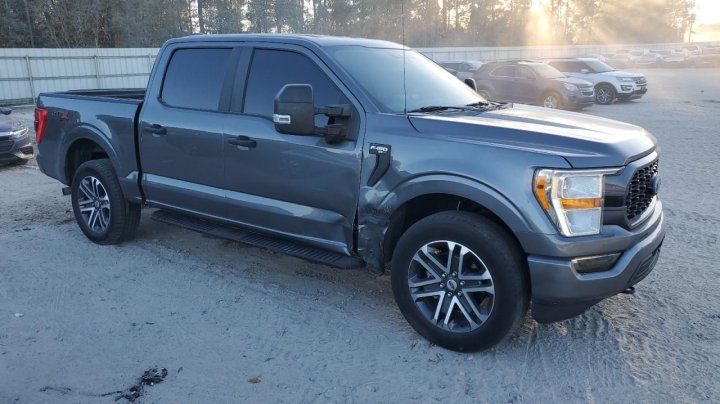 Ford F150  2021