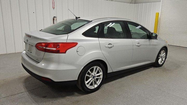 Ford Focus  2016