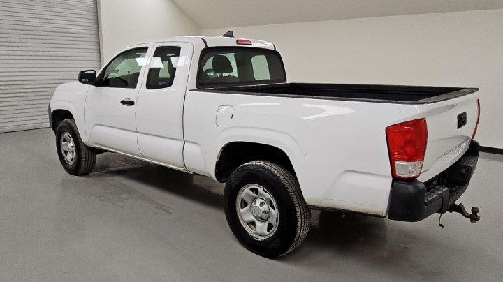 Toyota TACOMA  2016