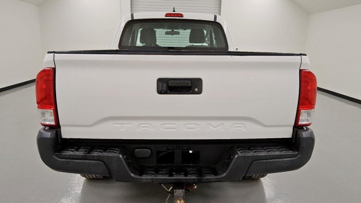 Toyota TACOMA  2016