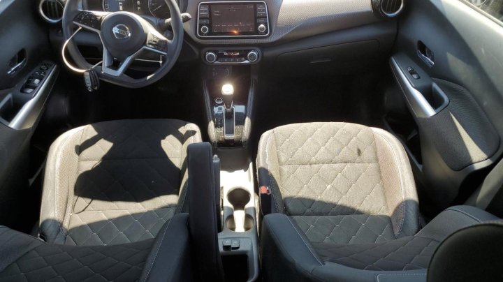 Nissan Kicks  2018