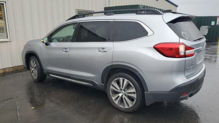 Subaru Ascent  2021