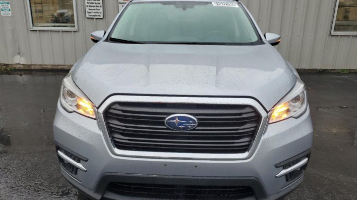 Subaru Ascent  2021
