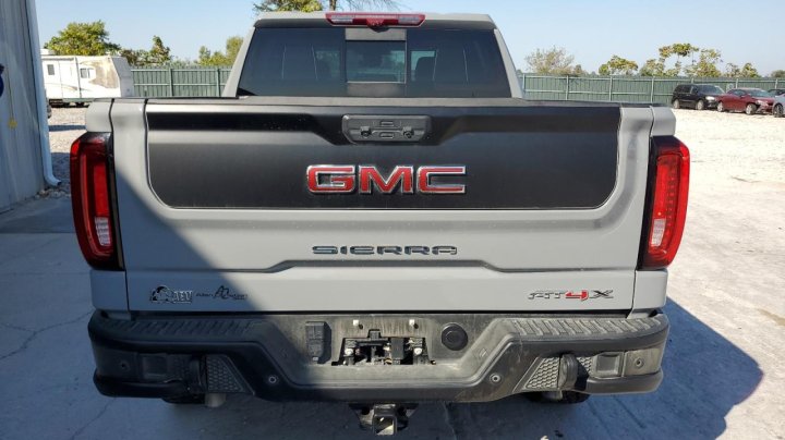 GMC Sierra  2024