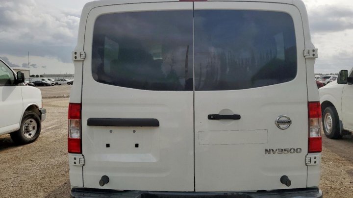 Nissan NV  2017