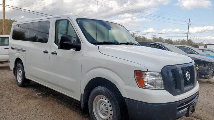 Nissan NV  2017