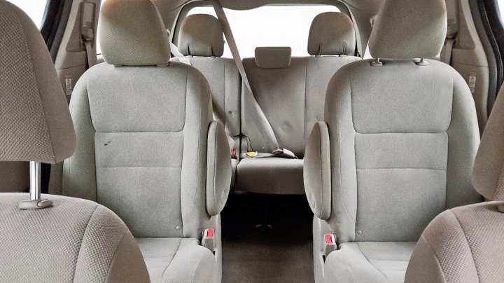 Toyota SIENNA  2016