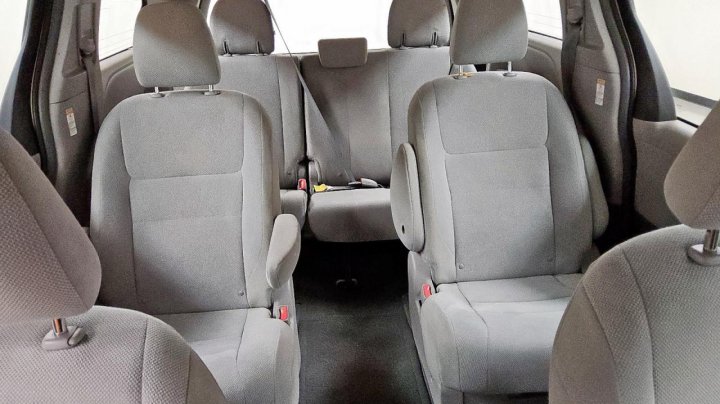 Toyota SIENNA  2016