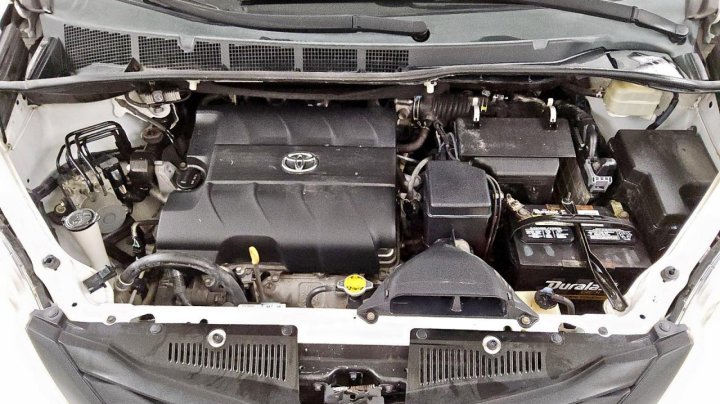 Toyota SIENNA  2016