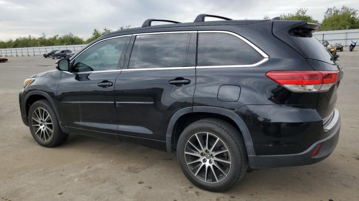 Toyota Highlander  2018