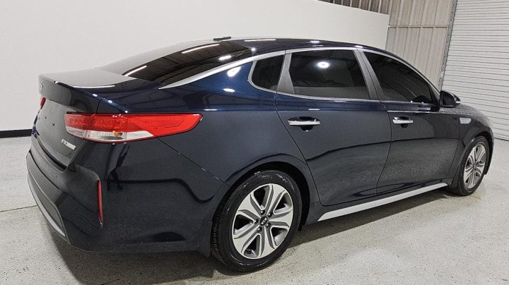 KIA Optima  2017