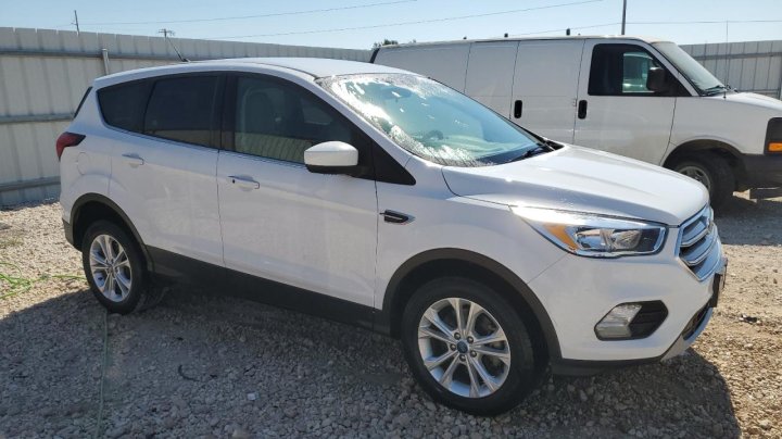 Ford Escape  2019