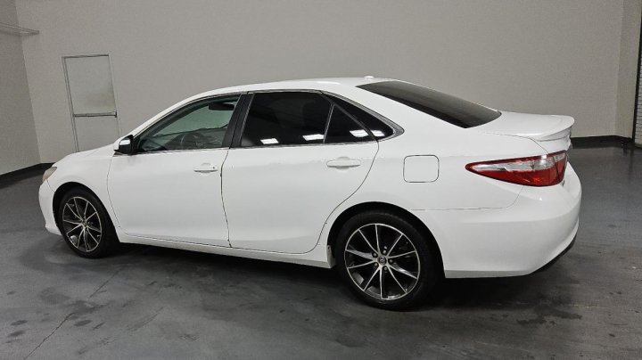Toyota Camry  2015