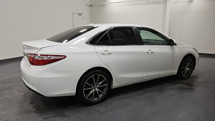 Toyota Camry  2015
