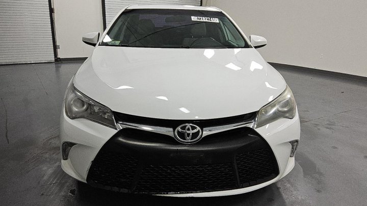 Toyota Camry  2015