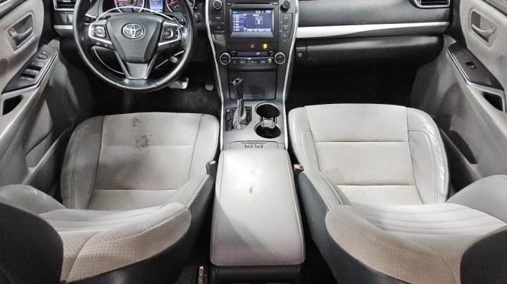 Toyota Camry  2015