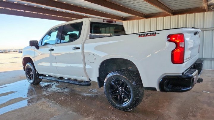 Chevrolet Silverado  2024