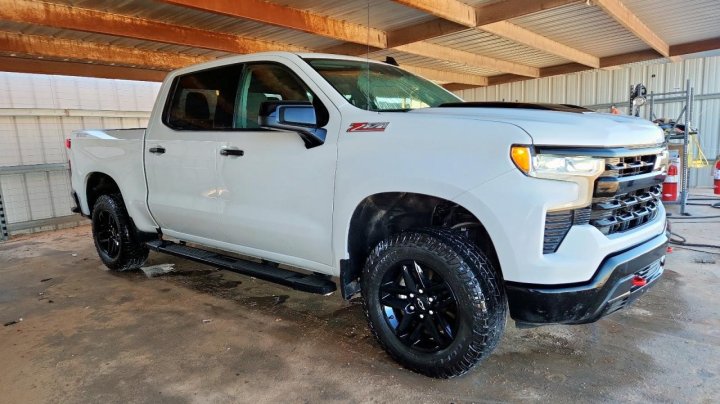 Chevrolet Silverado  2024