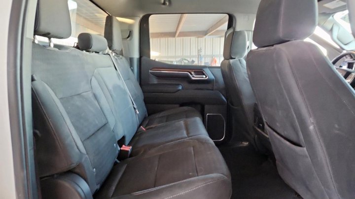 Chevrolet Silverado  2024