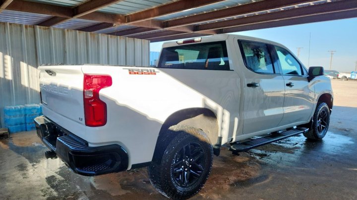 Chevrolet Silverado  2023