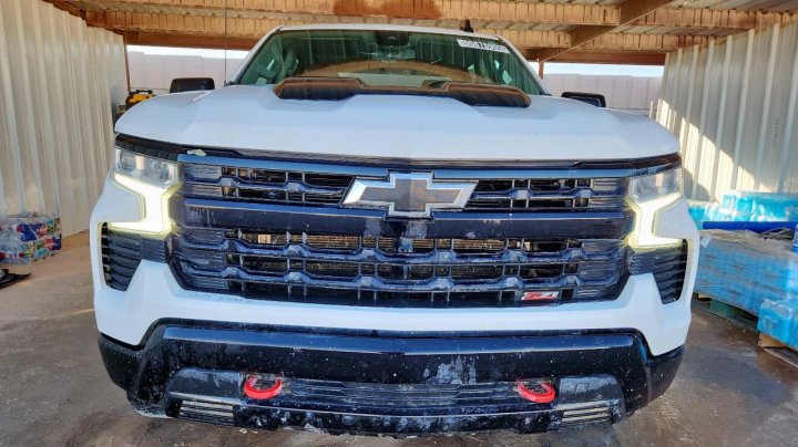 Chevrolet Silverado  2023