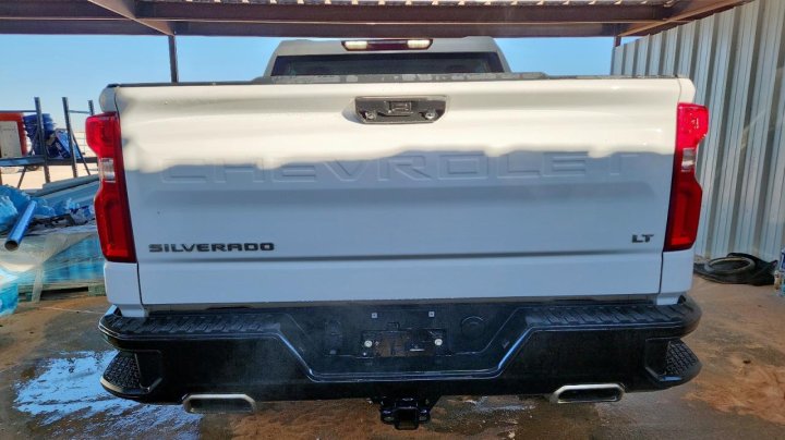 Chevrolet Silverado  2023