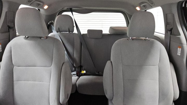 Toyota SIENNA  2016