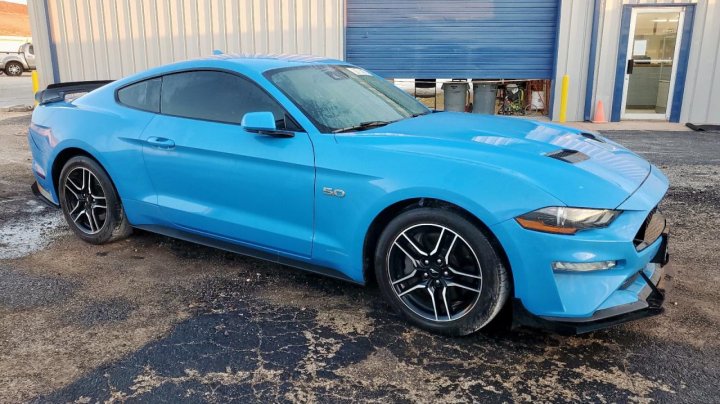 Ford MUSTANG  2023