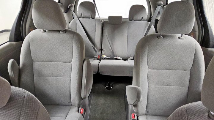 Toyota SIENNA  2016