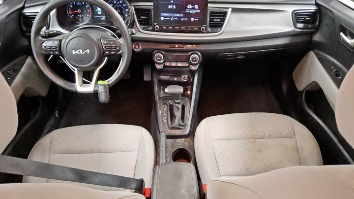 KIA RIO  2023