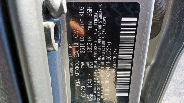 KIA RIO  2023