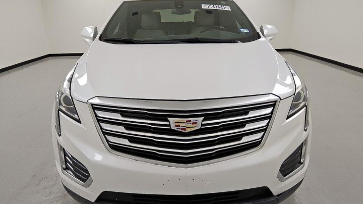 Cadillac XT5  2018